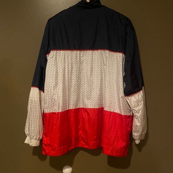 Body Conditioning Gear Vintage Windbreaker - Picture 10 of 13